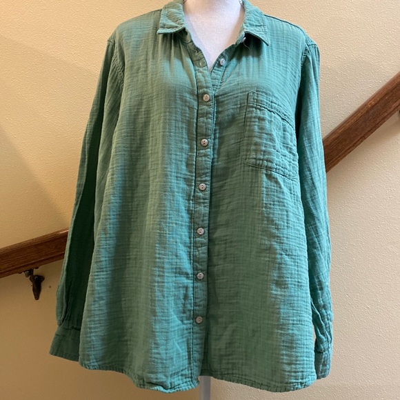 Universal Threads Blouse - Picture 1 of 9